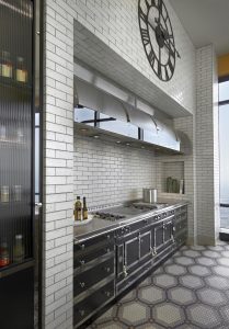 Chicago Penthouse (Gross)trump gross_004