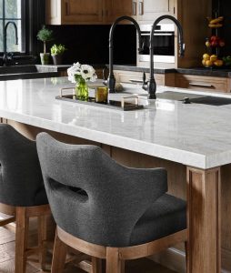 Frank Ponterio Farmhouse Kitchen171045158_1143143102863874_5669780830381107966_n