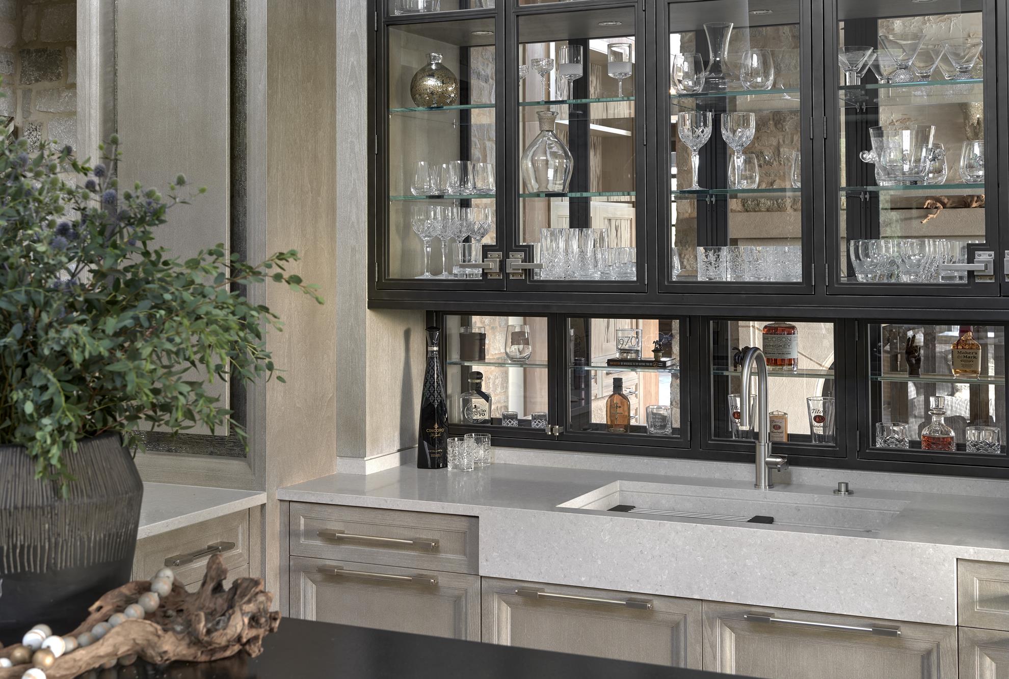 Setting The Bar High05