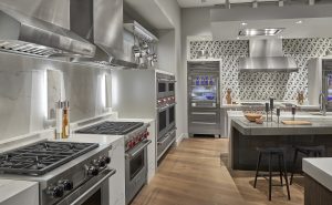 Glendale Hgts showroom_009v2