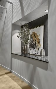 Glendale Hgts showroom_013v2